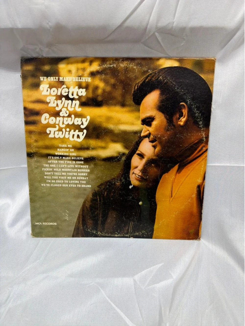 Loretta Lynn and Conway Twitty we only make believe LP
